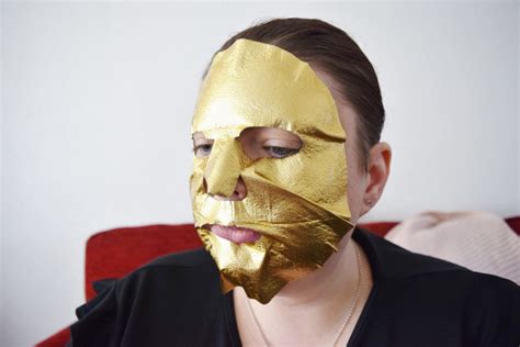 Metallic Foil Mask 